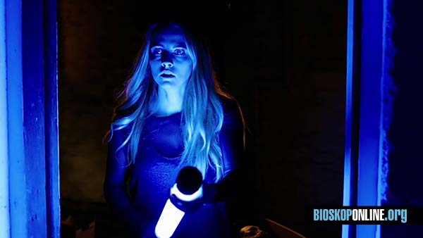 nonton film lights out 2016 subtitle indonesia